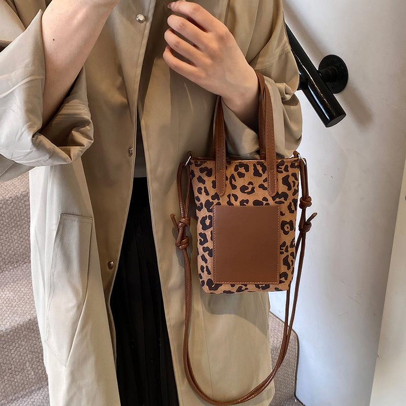 Women’s Crossbody Bag Retro Leopard Print Shoulder Bag