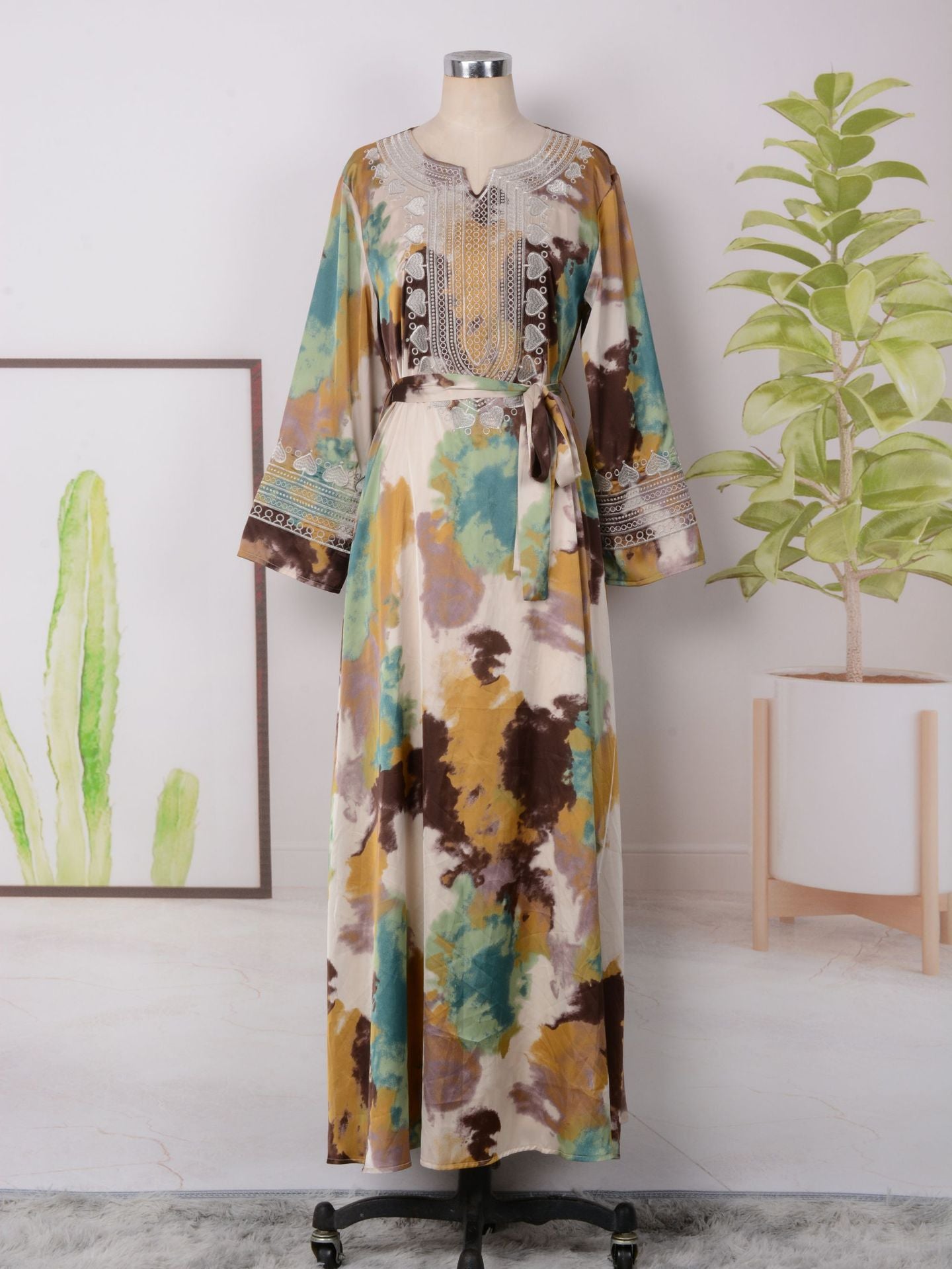 Women’s Embroidered Large Swing Modest Dress - Color / L - Dress