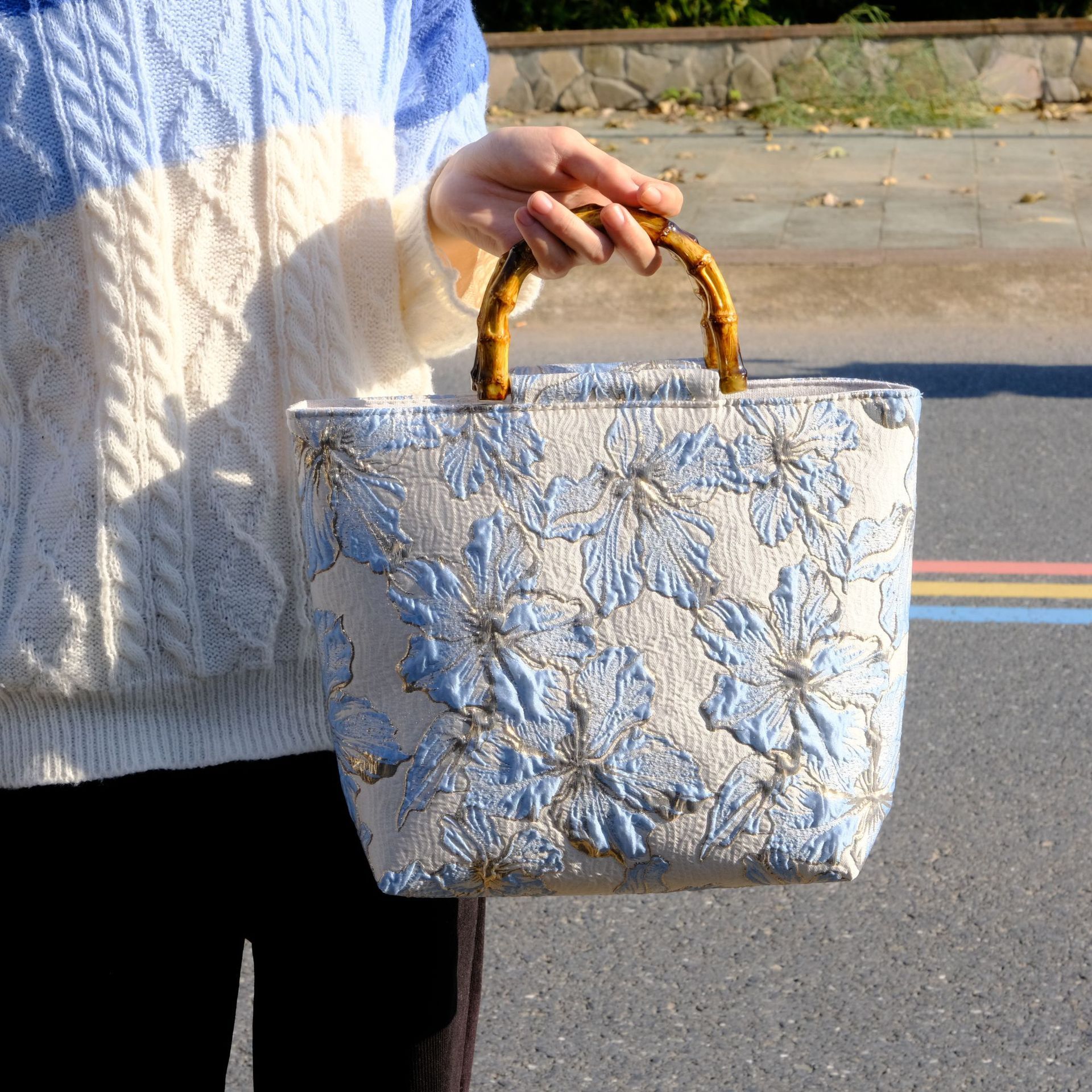 Women’s Light Blue Bronzing Flower Canvas Bag - Ladies’ handbags