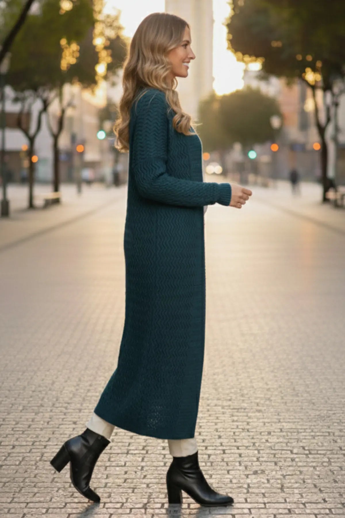 Zigzag Patterned Long Knit Cardigan | Petroleum Blue – NEOMODEST product image 2