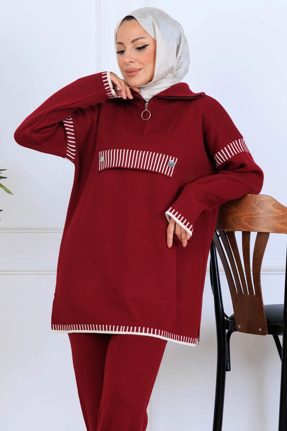 Mec Zippered Collar Knitwear Suit
