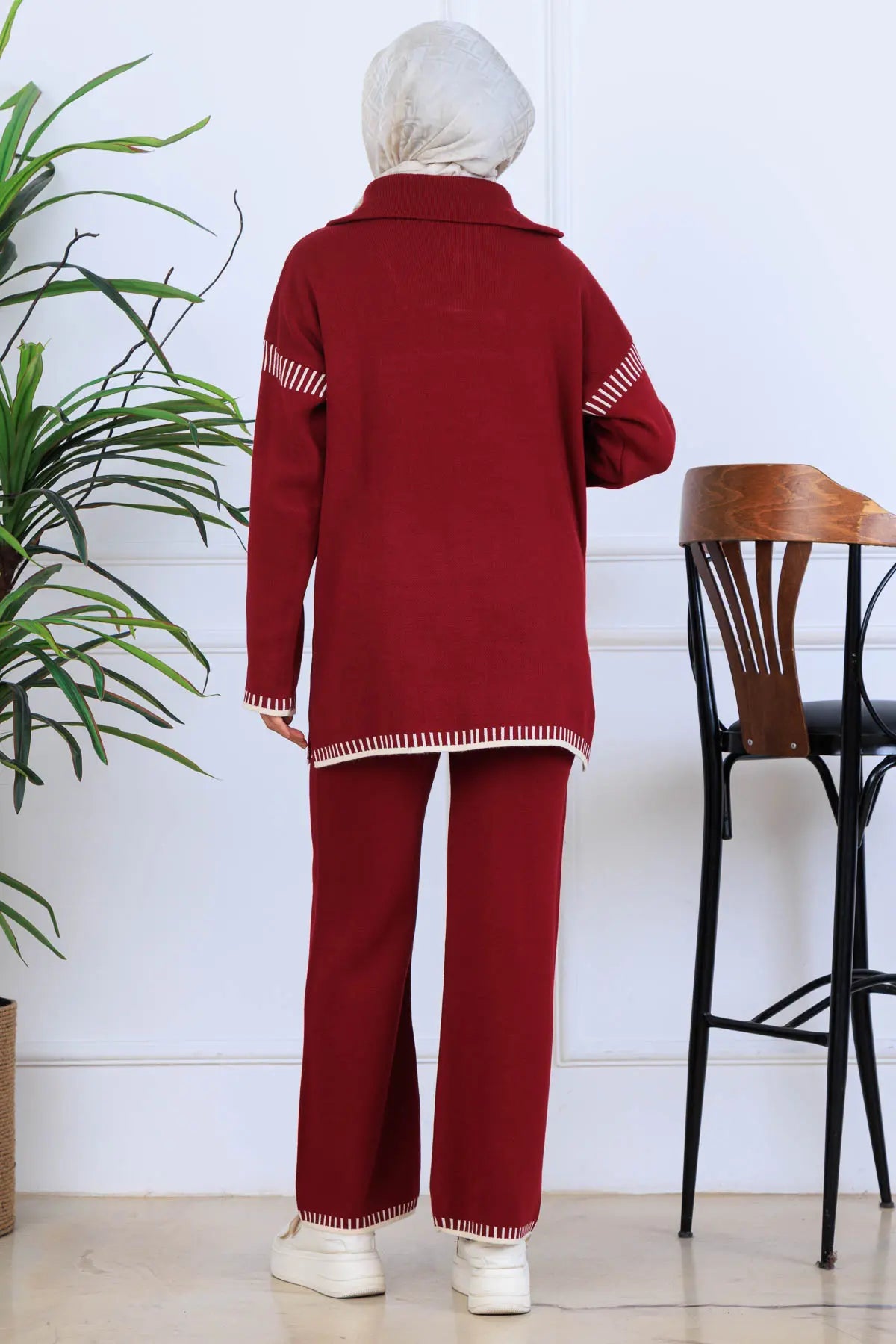Mec Zippered Collar Knitwear Suit